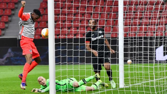 半岛体育-秦游夏：德国门将后继乏人，练脚法真比练扑救重要？